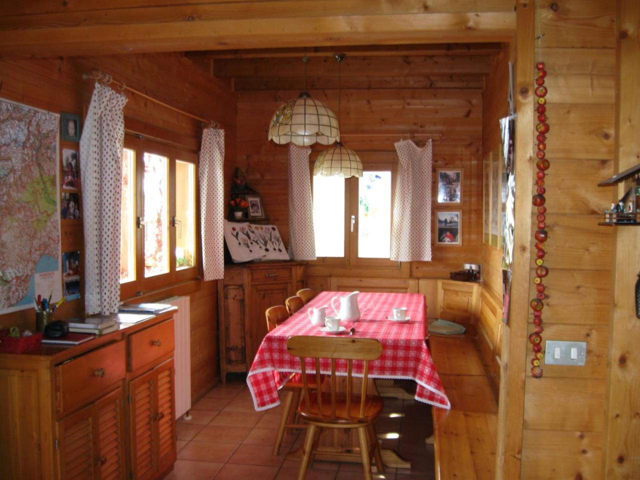 La Ca Fioria Bed & Breakfast Pollone Exterior photo